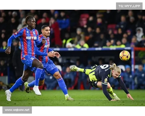 如何理解曼城7号在现代足球中担当后卫角色的重要性与独特性 如何理解曼城7号在现代足球中担当后卫角色的重要性与独特性