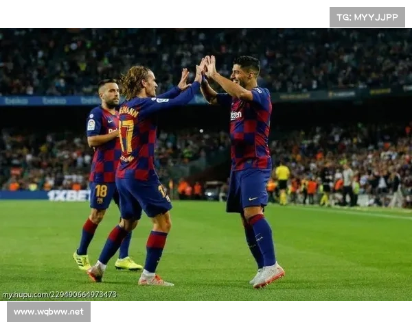 深入解析法尔范在沙尔克04时期的战术特点与场上踢法风格