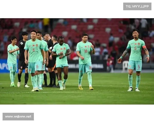 如何调整伊万的表现以更好地符合李毅的战术需求和期望