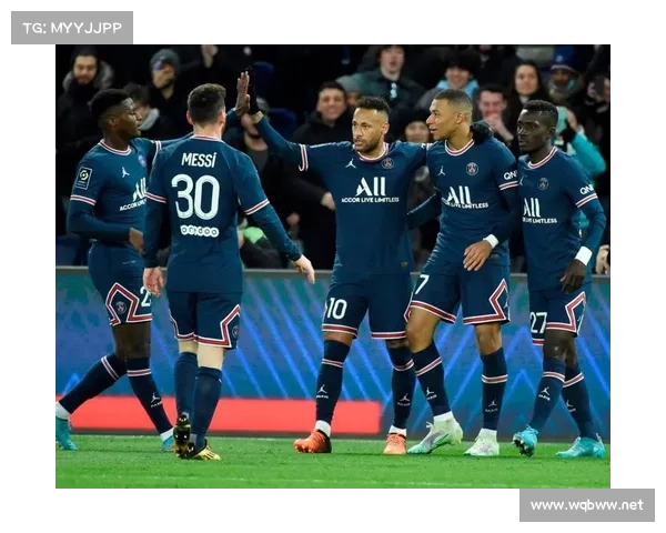 巴黎圣日耳曼与马赛历史对决的经典瞬间与精彩亮点回顾 巴黎圣日耳曼与马赛历史对决的经典瞬间与精彩亮点回顾