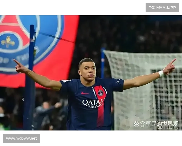 巴黎圣日耳曼战术革新:以姆巴佩为核心构建进攻体系的探索与实践 巴黎圣日耳曼战术革新:以姆巴佩为核心构建进攻体系的探索与实践