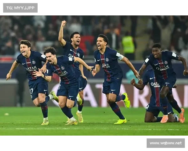 巴黎圣日耳曼足球俱乐部的辉煌历程与成就探索 巴黎圣日耳曼足球俱乐部的辉煌历程与成就探索