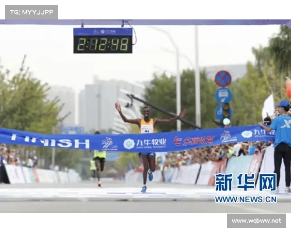 打破中国马拉松纪录的五个关键步骤与训练策略揭秘 打破中国马拉松纪录的五个关键步骤与训练策略揭秘